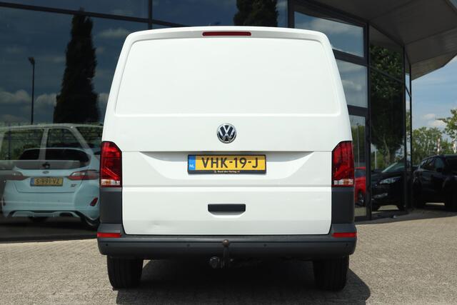 Volkswagen TRANSPORTER T6.1 2.0 TDI DUBBEL CABINE | TREKHAAK | CARPLAY | PDC | AIRCO | CRUISE