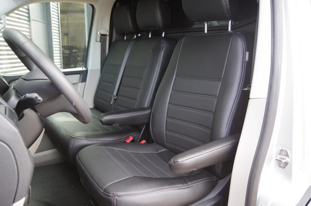 Volkswagen TRANSPORTER 2.0 TDI L2 Highline 3-ZITS, TREKHAAK, CAMERA, CRUISE, AIRCO, CARPLAY, AIRCO, BLUETOOTH, NL AUTO, NAP