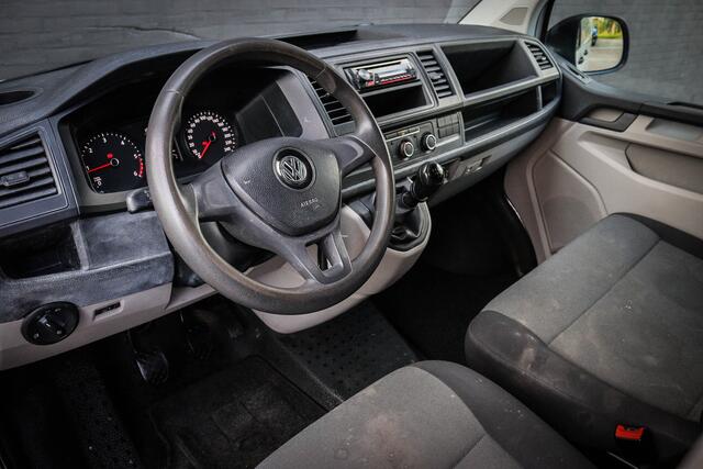 Volkswagen TRANSPORTER 2.0 TDI L1H1 Economy 3-zits/ Euro 6 met Airco/Trekhaak