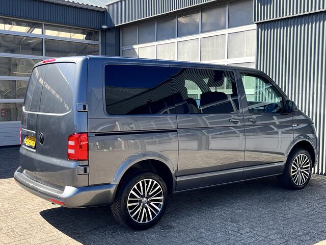 Volkswagen TRANSPORTER 2.0 TDI L1H1 DC Airco Cruise controle Telefoonverbinding Apple carplay Navigatiesysteem Stuurwielbediening Parkeersensoren schuifdeur Euro 6 DC 1e eigenaar Dealer onderhouden
