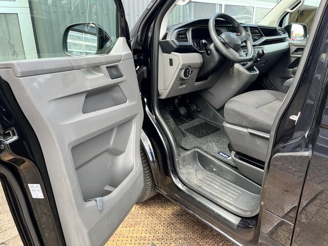 Volkswagen TRANSPORTER 2.0 TDI L2H1 DC 150PK Airco Cruise controle Telefoonverbinding Trekhaak 2500kg trekgewicht Apple carplay Navigatiesysteem schuifdeur Euro 6 DC 1e eigenaar Dealer onderhouden