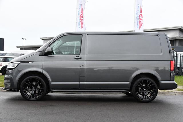 Volkswagen TRANSPORTER 2.0 TDI L1H1 PB Edition Highline Camera, Cruise, Carplay, LED, Automaat, Multimedia, Sensoren, 150PK, UNIEK!