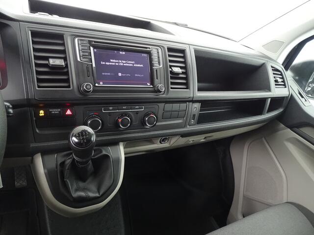 Volkswagen TRANSPORTER 2.0 TDI L1H1 Comfortline 145dKM Airco, Imperiaal nieuw , Navigatie , 3 zits, Carplay, vloerbakken en beplating laadruimte