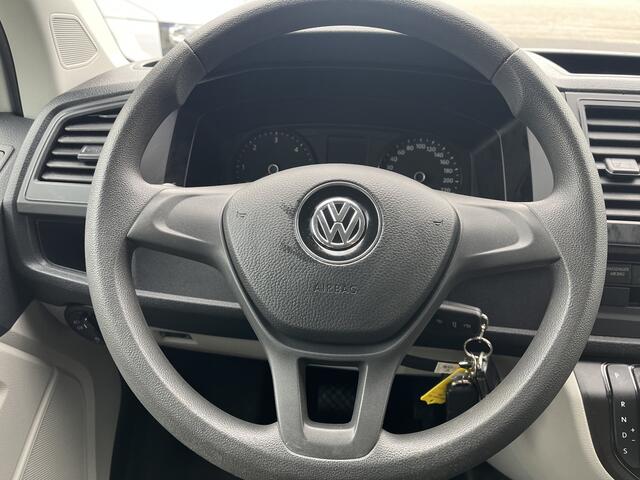Volkswagen TRANSPORTER Kombi 2.0 TDI DSG Automaat 150 pk 8-persoons BTW en BPM vrij Airco Cruise control Trekhaak PDC 1e eigenaar Euro 6 Personenbus Kombi Combi Tourer Groepsvervoer Peronenvervoer