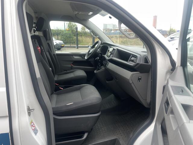Volkswagen TRANSPORTER 2.0 TDI 150PK DSG Dierenambulance
