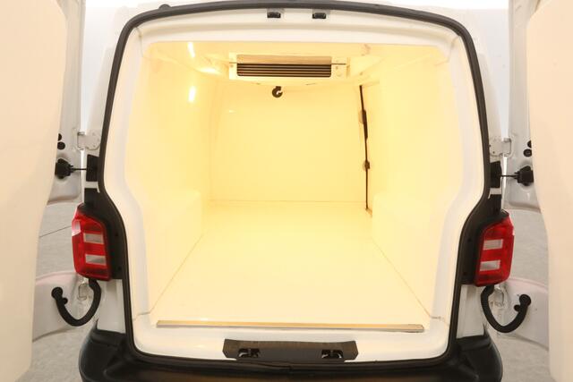 Volkswagen TRANSPORTER 2.0 TSI 150PK L2H1 | Koelwagen 0° | Benzine | EMISSIEVRIJE ZONE | Airco Navigatie Koelauto 3 Persoons Elektrpakket
