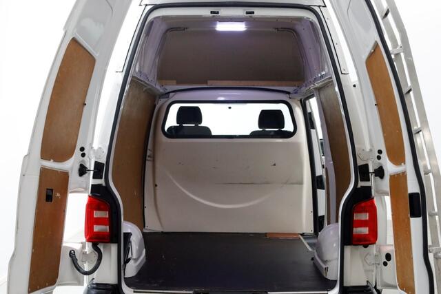 Volkswagen TRANSPORTER 2.0 TSI 150pk Benzine L2H3 Trendline Airco/Camper? BPM-VRIJ 03-2019