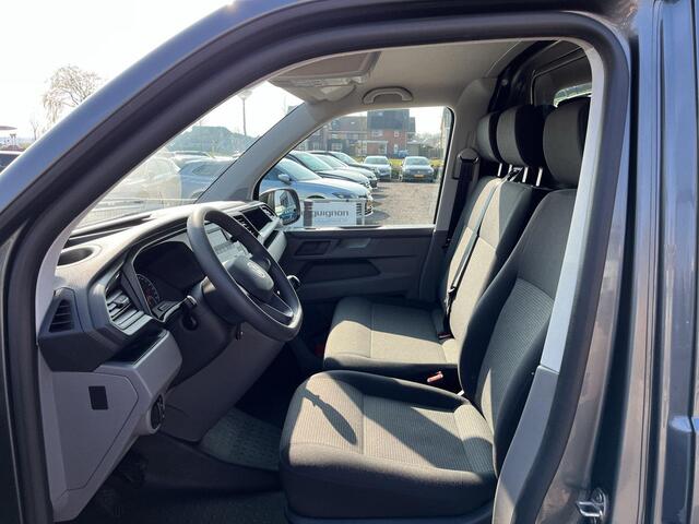 Volkswagen TRANSPORTER 2.0 TDI 150Pk L2H1 | Stoelverwarming | Airco | PDC | Bluetooth |