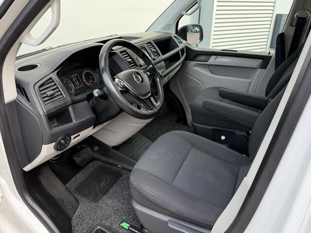 Volkswagen TRANSPORTER 2.0 TDI L2H1 DC Comfortline Plus | Trekhaak | Voorruitverwarming | Navi