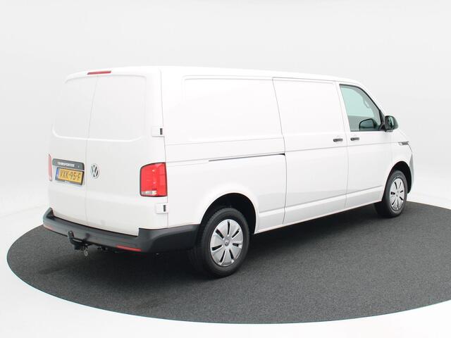 Volkswagen TRANSPORTER 2.0 TDi 150 Pk L2H1 | Navigatie | Trekhaak | Parkeersensoren | CarPlay | Airco | Cruise Controle | 55.591 Km!!
