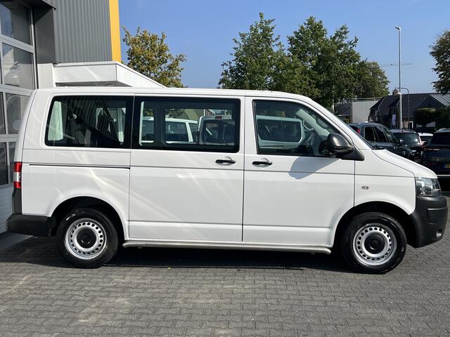 Volkswagen TRANSPORTER Kombi 2.0 TDI DSG Automaat L1H1 BTW en BPM vrij Airco Cruise control Trekhaak PDC 1e eigenaar Euro 5 Combi Personenbus Passenger Groepsvervoer Taxi