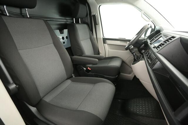 Volkswagen TRANSPORTER 2.0 TDI 140PK L2H1 | Airco | Cruise | Camera | Parkeersensoren