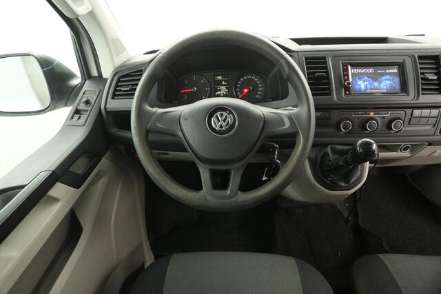 Volkswagen TRANSPORTER 2.0 TDI L2H1 | 140PK | DC | Airco | Cruise | Carplay | Navigatie