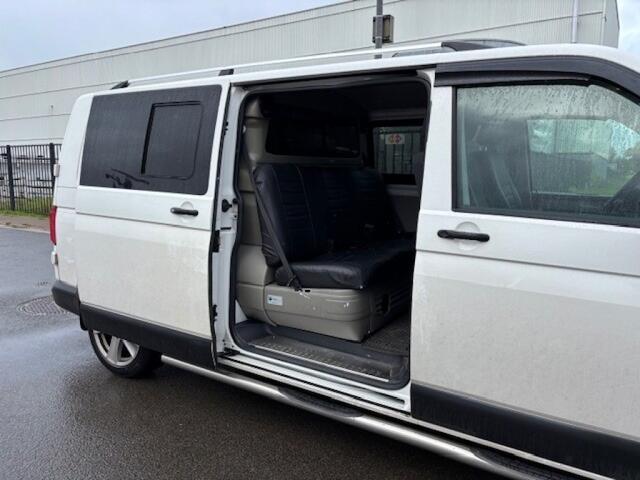 Volkswagen TRANSPORTER 2.0 TDI L2H1 TRENDL. DC