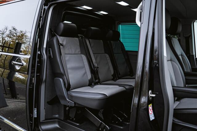 Volkswagen TRANSPORTER T6.1 2.0 TDI 204 PK DSG CARAVELLE L2H1 A-KLEP DUB/DUB ACC | LED | Leder | Virtual Cockpit | Privacy glass |