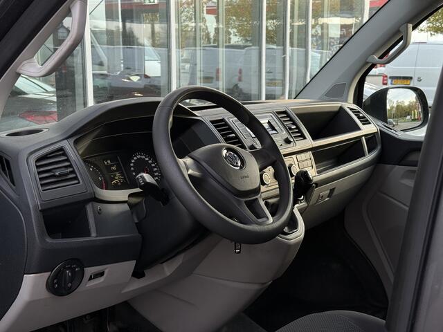 Volkswagen TRANSPORTER 2.0 TDI 150pk L2H1 Comfortline | NL-auto | 1e Eig | Trekhaak | Airco | Cruisec.