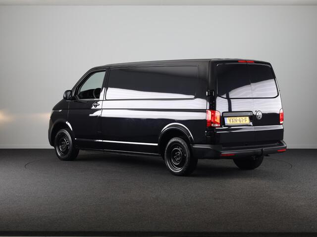 Volkswagen TRANSPORTER 2.0 TDI L2H3 28 110 pk | Verlengde garantie | Navigatie via App | Trekhaak | Parkeersensoren achter | Cruise control |