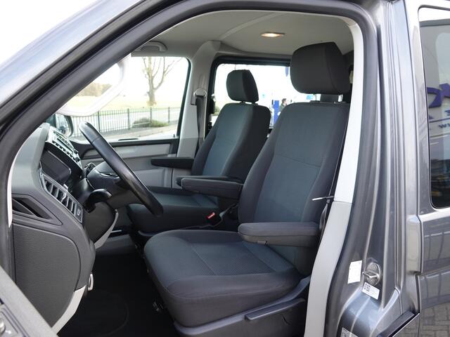 Volkswagen TRANSPORTER 2.0 TDI L2H1 150PK Highline DC LED | TREKH. | ADAPT. CRUISE | LMV | NAVI