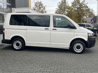 volkswagen-transporter-kombi-2.0-td