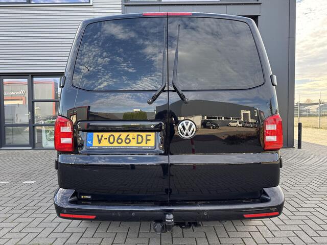 Volkswagen TRANSPORTER 2.0 TDI L2H1 DC Highline Automaat ?5 persoons ?Rijklaarprijs ?Full LED ?Vol Leder ?Navigatie ?Parkeersensoren ?Trekhaak ?Lichtmetaal