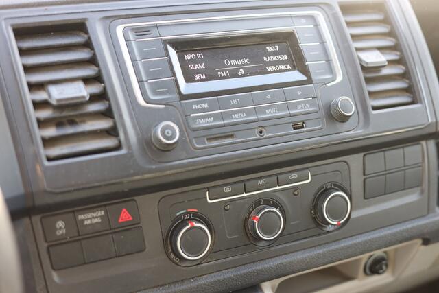 Volkswagen TRANSPORTER 2.0 TDI L2H1 AIRCO | TREKHAAK