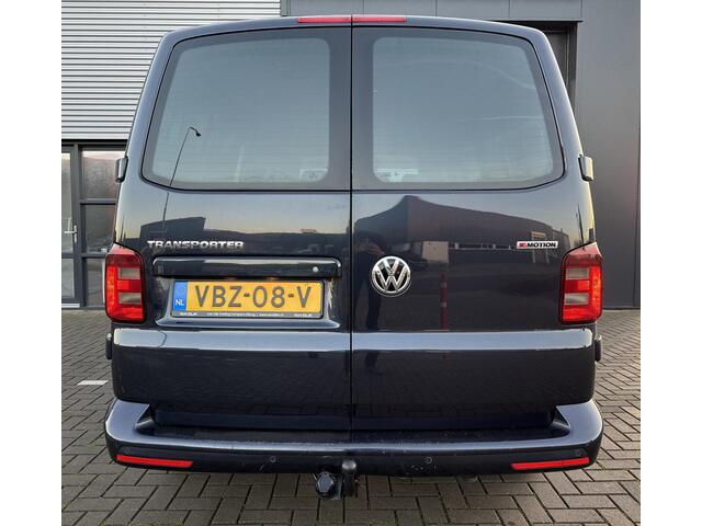Volkswagen TRANSPORTER 2.0 TDI L2H1 4Motion Highline ?Automaat ?Full LED ?Vol Leder ?Navigatie ?Apple Carplay & Android Auto ?Parkeersensoren ?Trekhaak