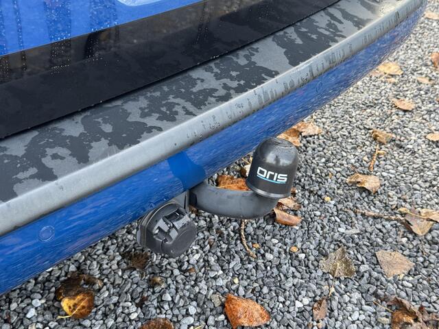 Volkswagen TRANSPORTER 2.0 TDI LWB DC Trendline (Trekhaak,Navi,Pdc,LM,Cruise)