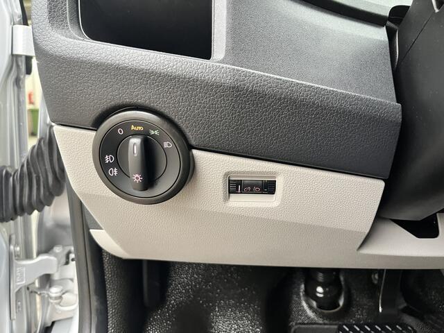 Volkswagen TRANSPORTER 2.0 TSI L1H1 Automaat Benzine/CNG Dubbele Schuifdeur Airco Cruise controle Bpm vrij Trekhaak Klep achter Omvormer Kastinrichting Standkachel Euro 6 Benzine Ideaal voor ombouw naar Camper !!