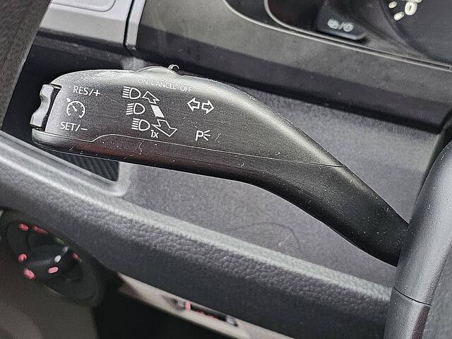 Volkswagen TRANSPORTER 2.0 TDI L2H1 DC ac EURO6 1ste eigenaar org Holland