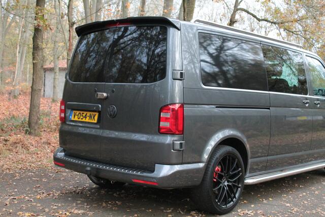 Volkswagen TRANSPORTER 2.0 TDI L2H1 DC Highline | Pano | Carbon | Audison | Camera | Trekhaak
