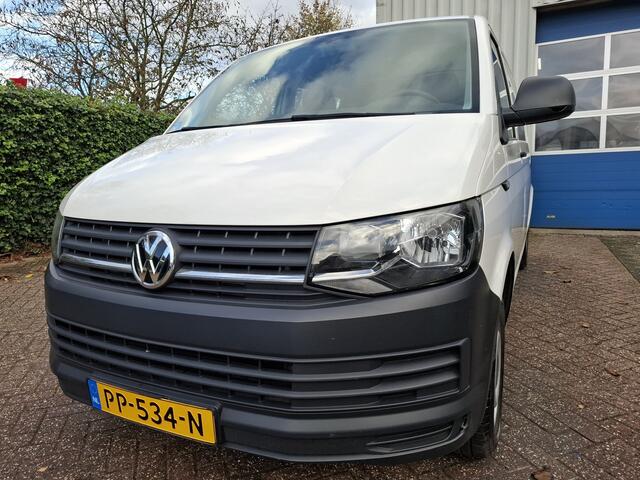 Volkswagen TRANSPORTER KOMBI 2.0TSI 18950.- INCL BTW 9-PERSOONS BENZINE 150PK