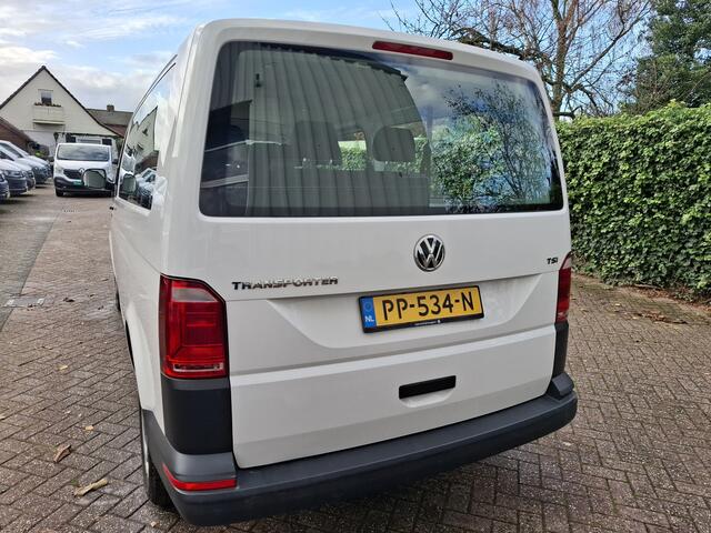 Volkswagen TRANSPORTER KOMBI 2.0TSI 18950.- INCL BTW 9-PERSOONS BENZINE 150PK