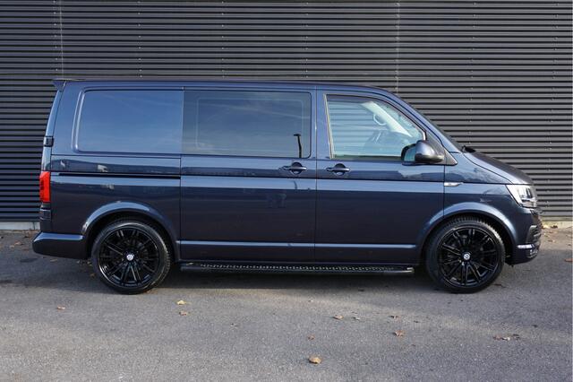 Volkswagen TRANSPORTER 150PK Automaat L1 Dubbele Cabine Hulpluchtvering Apple Carplay Trekhaak Cruise control Parkeersensoren