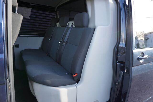 Volkswagen TRANSPORTER 150PK Automaat L1 Dubbele Cabine Hulpluchtvering Apple Carplay Trekhaak Cruise control Parkeersensoren