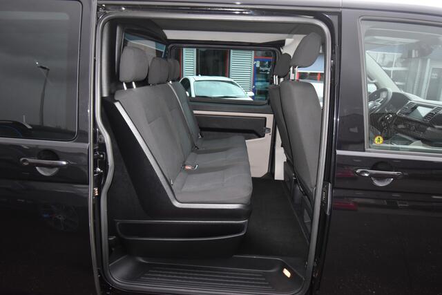 Volkswagen TRANSPORTER 2.0 TDI L2H1 DC Highline , SCHUIFDEUR L+R , TREKHAAK , PDC V+A , MISTL V , NAVI VIA APP ,