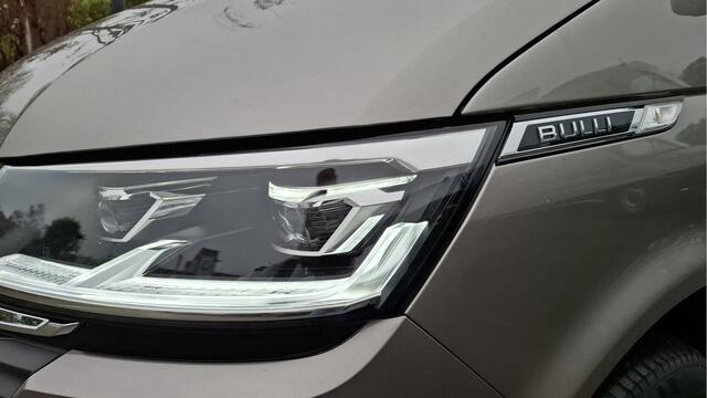 Volkswagen TRANSPORTER 2.0 TDI L2H1 Bulli 75 Edition / Camera / Trekhaak / LED