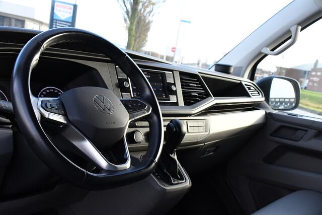 Volkswagen TRANSPORTER 2.0 TDI L2H1 ABT Edition Camera, Carplay, Stoelverwarming, Cruise, LED, 150pk, Automaat, Multimedia, Standkachel, Trekhaak, Uniek!