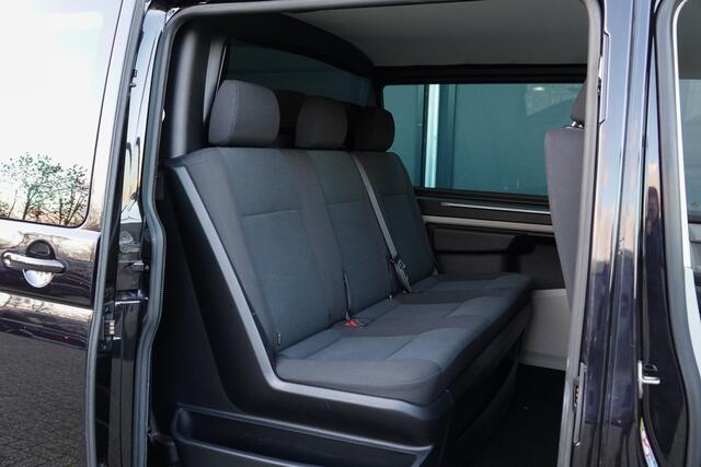 Volkswagen TRANSPORTER L2H1 Dubbele Cabine 2.0Tdi 150Pk DSG7 | Highline | 5-Persoons | Sidebars | 18''