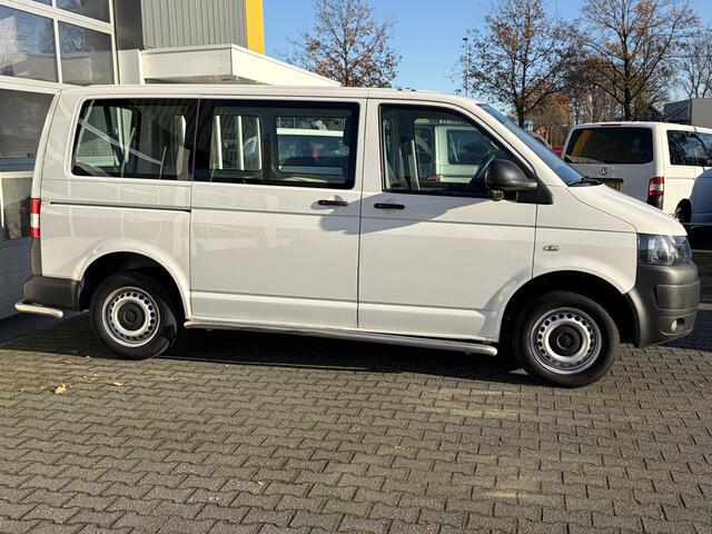 Volkswagen TRANSPORTER Kombi 2.0 TDI DSG Automaat L1H1 BTW en BPM vrij Airco Cruise control Marge Trekhaak PDC 1e eigenaar Ideaal voor ombouw naar camper Euro 5