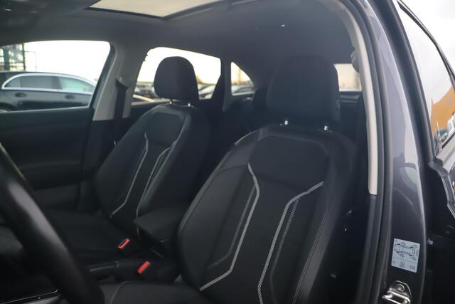 Volkswagen Taigo 1.0 TSI R-Line Business 110PK DSG Automaat Virtual Cockpit Panoramadak 18 inch LED IQ Light Adaptive Cruise Lane Assist Navigatie Clima Stoelverwarming