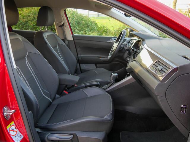 Volkswagen Taigo 1.0 TSI 111PK Automaat Business | CAMERA | CARPLAY / ANDROID AUTO | CRUISE CONTROL |