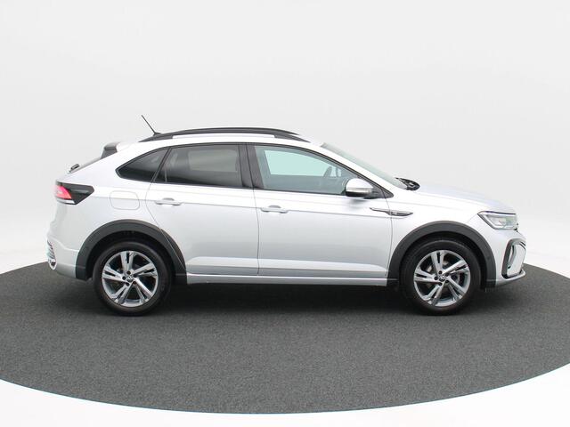 Volkswagen Taigo 1.0 TSi 110 Pk Automaat R-Line | Airco | Trekhaak | Stoelverwarming | Camera | 17 Inch | Privacy Glass | 17.204 Km!!