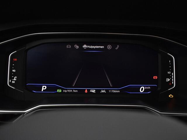 Volkswagen Taigo 1.0 Tsi 115pk DSG R-Line · Keyless · Camera · Apple/Android Car Play · P-Sensoren · 16'' Inch · Garantie t/m 31-05-2026 of 100.000km