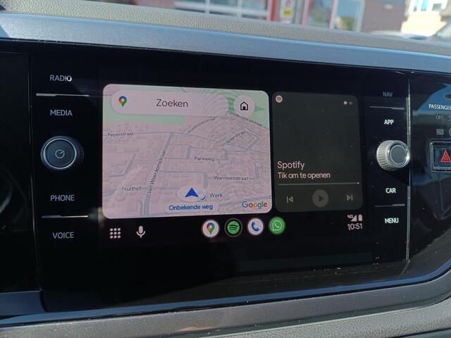 Volkswagen Taigo 1.0 TSI Style Automaat, Cruise, Carplay, camera