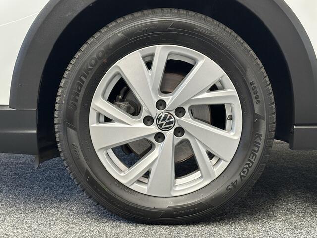 Volkswagen Taigo 1.0 TSI LIFE NAVIGATIE CRUISE CONTROL CLIMATE CONTROL STOELVERWARMING APPLE CARPLAY/ANDRTOID RIJSTROOKSENSOREN PDC ZEER MOOI !! NIEUW BINNEN