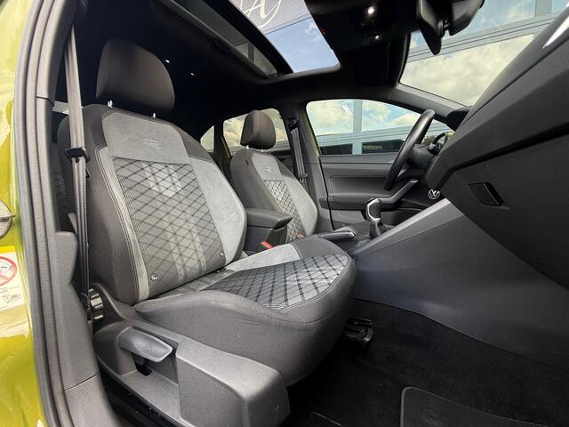 Volkswagen Taigo 1.0 TSI R-Line Pano Navi Camera