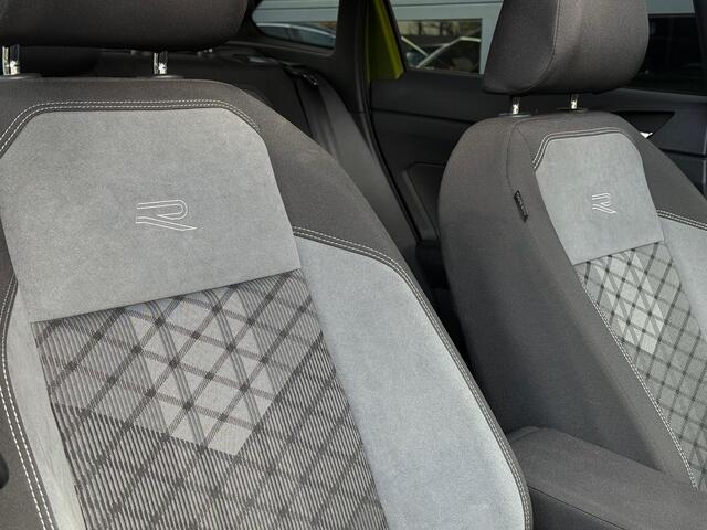 Volkswagen Taigo 1.0 TSI R-Line Pano Navi Camera