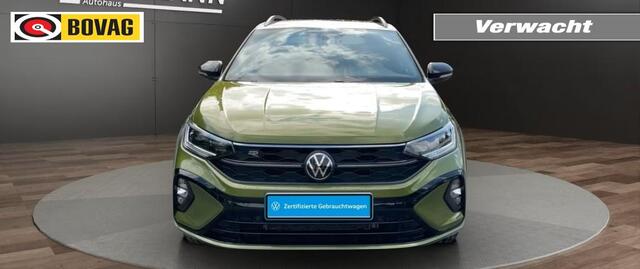 Volkswagen Taigo 1.0 TSI R-LINE Business Matrix LED Navi Adapt.cruise Full opt. 17LM