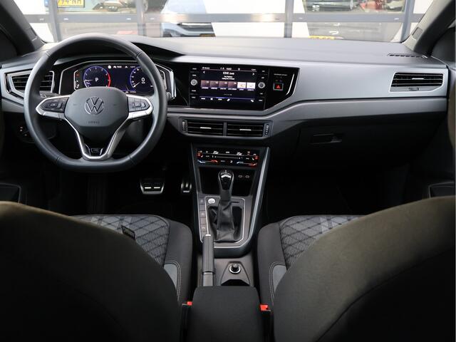 Volkswagen Taigo 1.0 TSI R-Line Automaat | IQ.Light | Cam | Carplay | 18" LMV | Keyless |