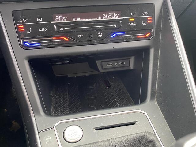 Volkswagen Taigo 1.0 TSi 110pk DSG7-autom. Style Bns met o.a. LED Matrix, navi, adapt. cruise, alcantara, etc.